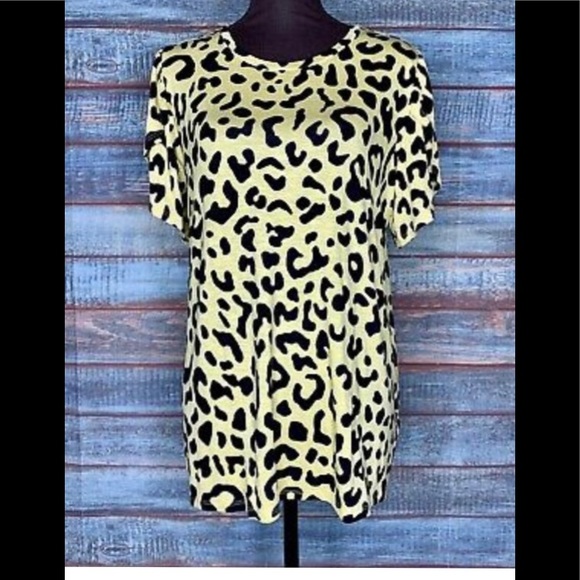LuLaRoe Tops - LuLaRoe Olive Top - Medium - NWT - Leopard Animal